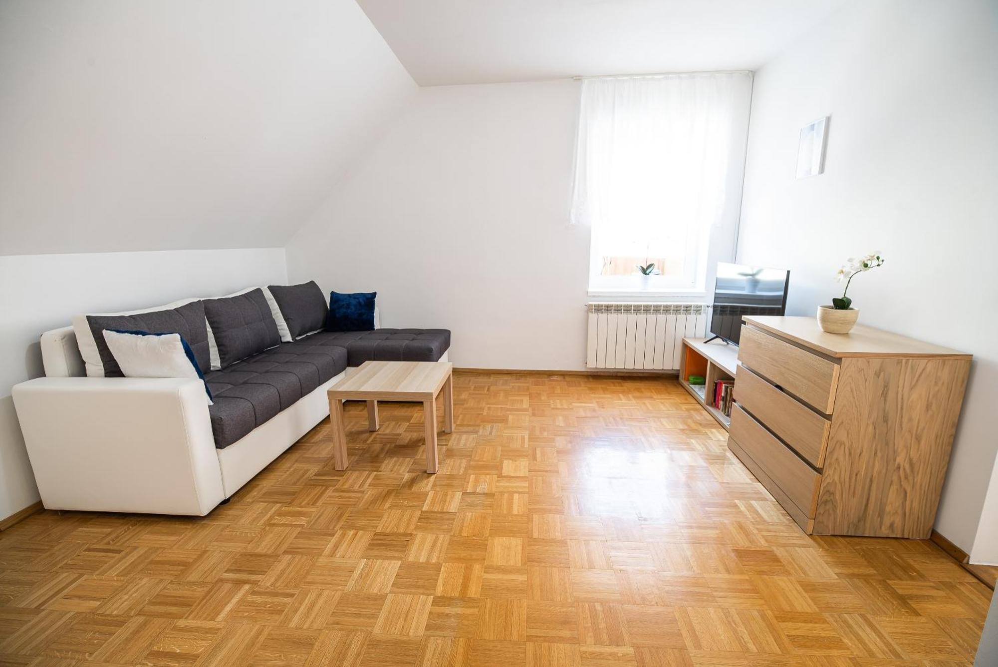 Vila K29 Bovec Bilik gambar